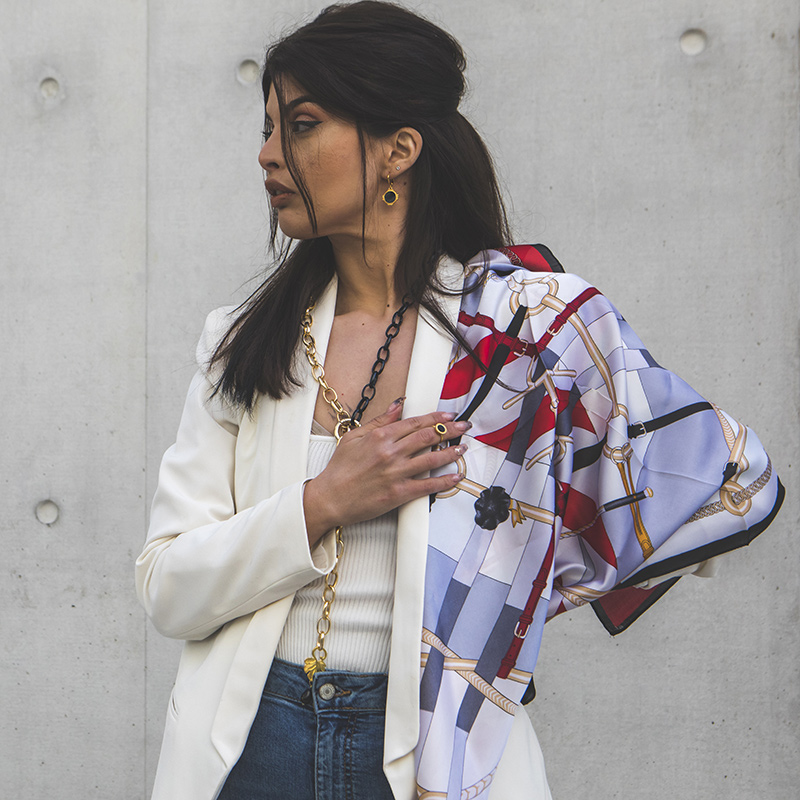 γυναικεία αξεσουρα φουλάρια μεταξωτά εσάρπες αξεσουάρ μαλλιών κοσμήμτα φο μπιζού