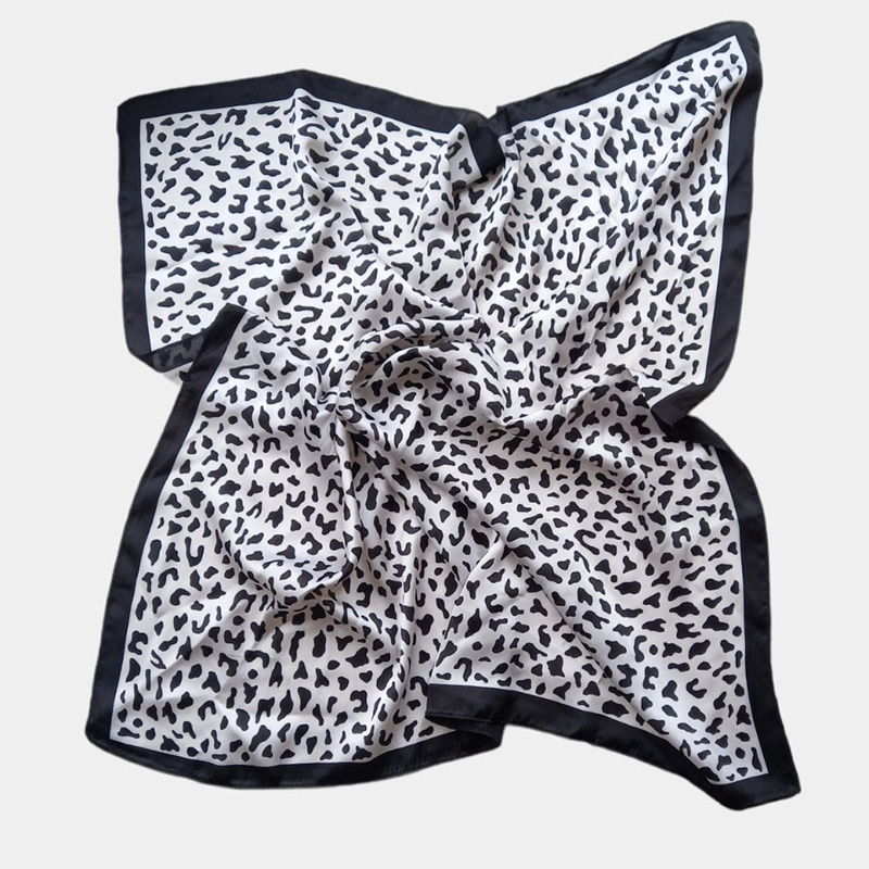 G608 jewels kallirroi gr faux bijoux γυναικεία αξεσουάρ καλλιθέα φουλάρι λαιμού λεοπάρ μαύρο άσπρο